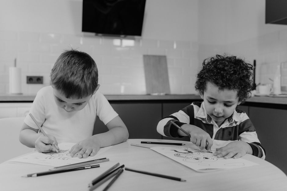 Recevoir des enfants : activités calmes et coin dédié